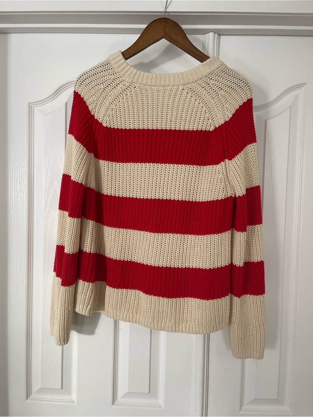 Velvet by Graham & Spencer size M red ivory stripes cozy sweater - Picture 5 of 7